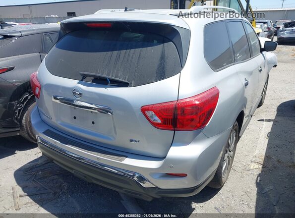 5N1DR2MN0JC668479 2018 NISSAN PATHFINDER Серебряный Задняя правая четверть