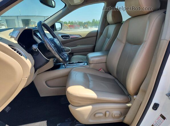 5N1DR2MN1HC642306 2017 NISSAN PATHFINDER Белый Вид салона спереди