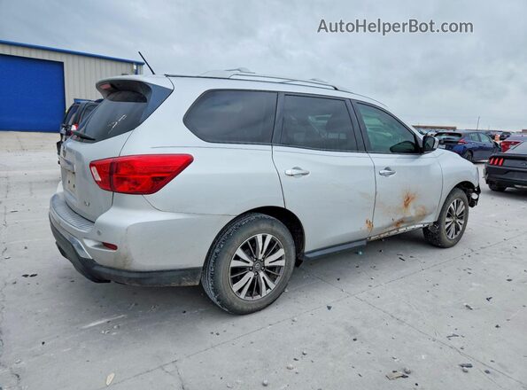 5N1DR2MN1JC650962 2018 NISSAN PATHFINDER Серебряный Задняя правая четверть