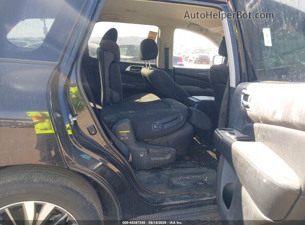 5N1DR2MN1JC652856 2018 NISSAN PATHFINDER Black 