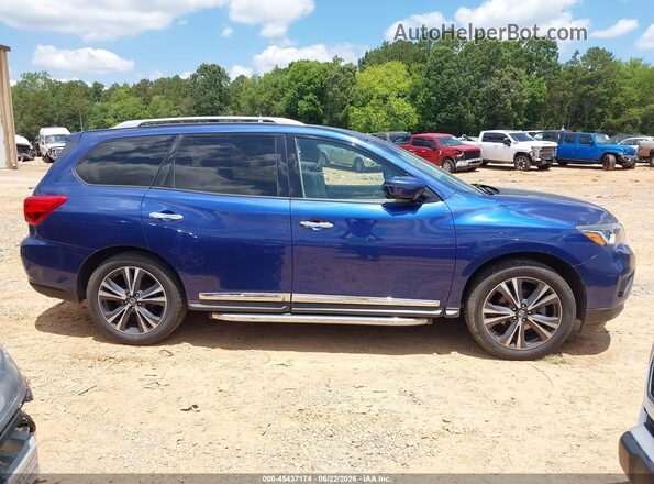 5N1DR2MN2HC652522 2017 NISSAN PATHFINDER Blue Rear interior view