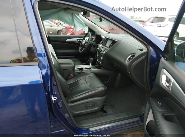 5N1DR2MN2HC902079 2017 NISSAN PATHFINDER Blue Widok wnętrza z przodu