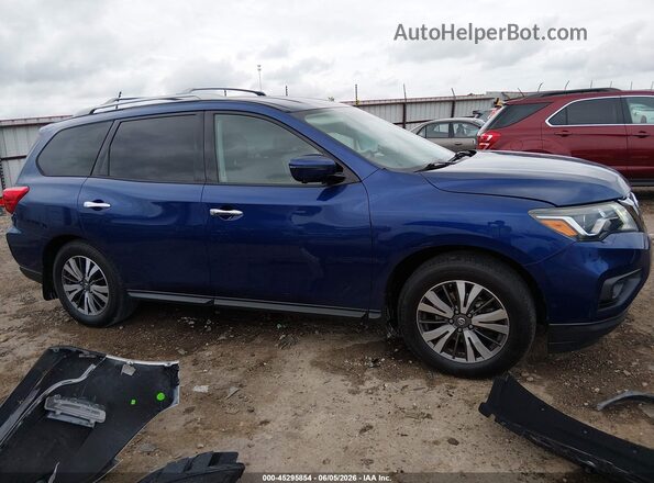 5N1DR2MN2HC902079 2017 NISSAN PATHFINDER Blue Widok wnętrza z tyłu