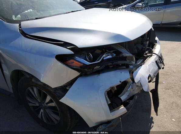 5N1DR2MN2JC658231 2018 NISSAN PATHFINDER Silver 