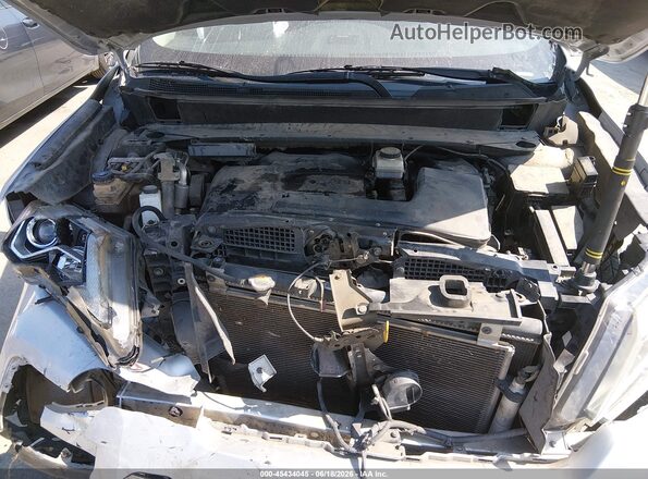 5N1DR2MN2JC658231 2018 NISSAN PATHFINDER Silver Հետևի տեսք