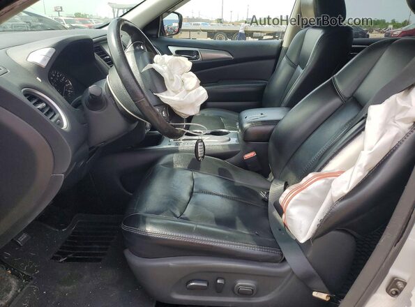 5N1DR2MN3HC668969 2017 NISSAN PATHFINDER Silver 