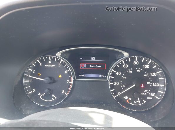 5N1DR2MN3HC913043 2017 NISSAN PATHFINDER White Вид задніх сидінь