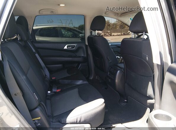 5N1DR2MN3JC617302 2018 NISSAN PATHFINDER Gray Vista de la etiqueta del VIN