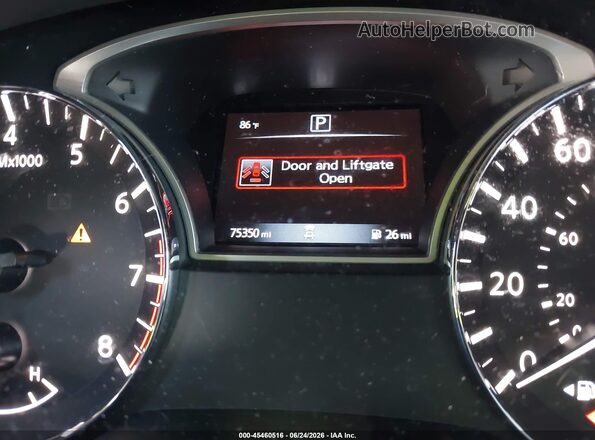 5N1DR2MN3JC659226 2018 NISSAN PATHFINDER Black Widok tylnych siedzeń