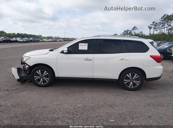 5N1DR2MN4JC604140 2018 NISSAN PATHFINDER Black 360 interior view