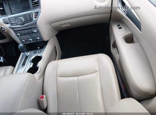 5N1DR2MN5HC684767 2017 NISSAN PATHFINDER Белый Вид салона спереди