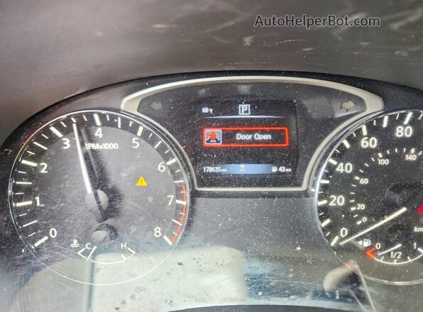 5N1DR2MN5JC656599 2018 NISSAN PATHFINDER Black Սարքավորումների վահանակի տեսք