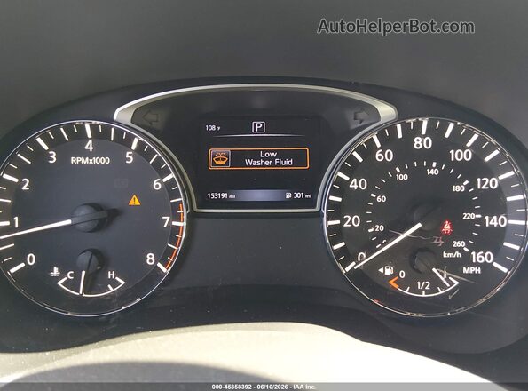 5N1DR2MN6HC620348 2017 NISSAN PATHFINDER Red Vista de los asientos traseros