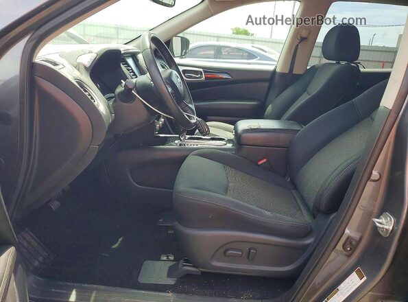 5N1DR2MN6JC606021 2018 NISSAN PATHFINDER Gray Front interior view