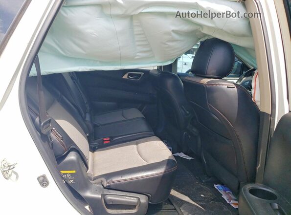 5N1DR2MN6KC620793 2019 NISSAN PATHFINDER White Widok tylnych siedzeń