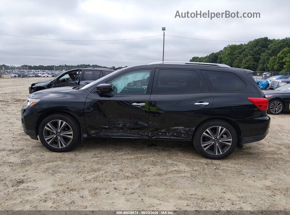 5N1DR2MN7HC624019 2017 NISSAN PATHFINDER Black 