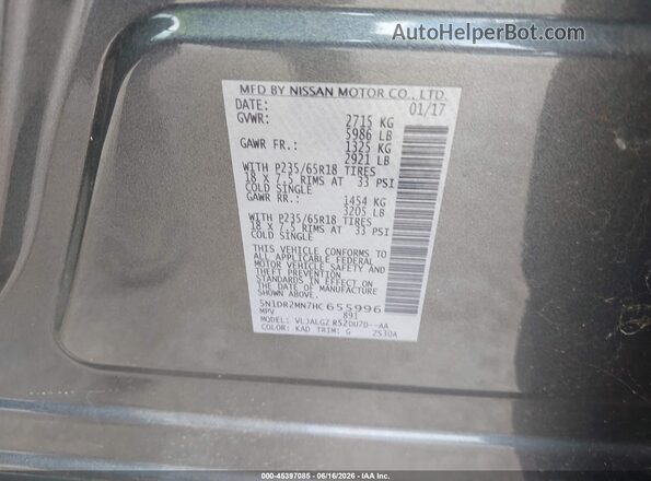 5N1DR2MN7HC655996 2017 NISSAN PATHFINDER Gray Widok komory silnika