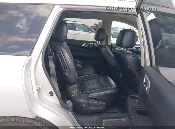 5N1DR2MN7JC610577 2018 NISSAN PATHFINDER Silver Вид наклейки з VIN-кодом