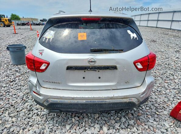 5N1DR2MN7JC616217 2018 NISSAN PATHFINDER Silver Вид ззаду