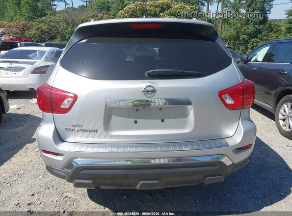 5N1DR2MN8HC602871 2017 NISSAN PATHFINDER Silver 