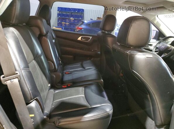 5N1DR2MN8HC901017 2017 NISSAN PATHFINDER Black Հետևի նստատեղերի տեսք