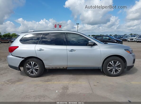 5N1DR2MN8KC596139 2019 NISSAN PATHFINDER Silver Vista interior trasera