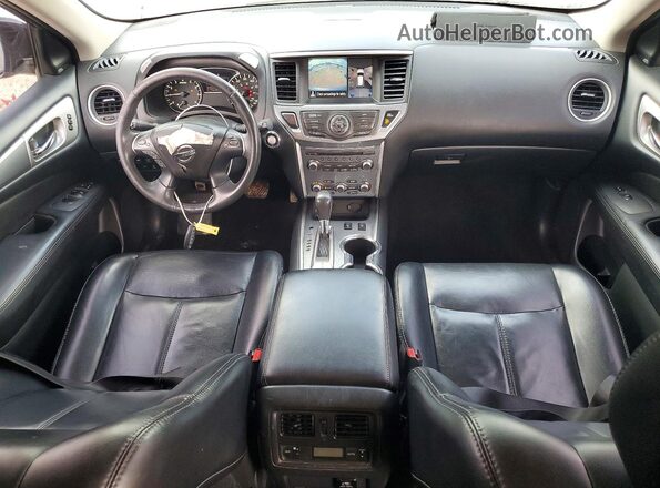 5N1DR2MN9HC685842 2017 NISSAN PATHFINDER Gray Dashboard view