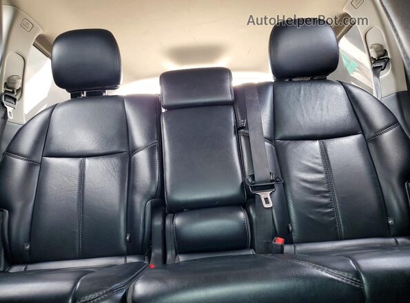 5N1DR2MN9HC685842 2017 NISSAN PATHFINDER Gray Rear seats view