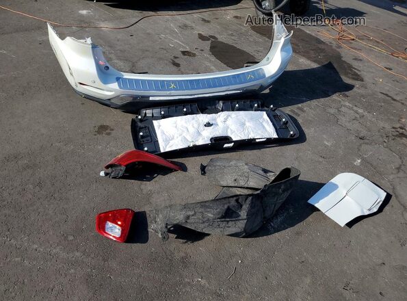 5N1DR2MNXHC608123 2017 NISSAN PATHFINDER White 