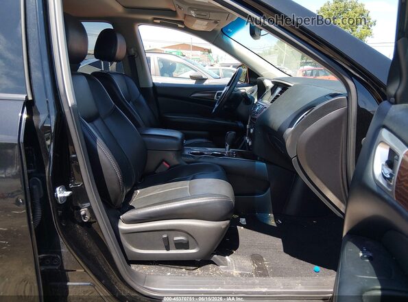 5N1DR2MNXHC631028 2017 NISSAN PATHFINDER Black Widok wnętrza z przodu