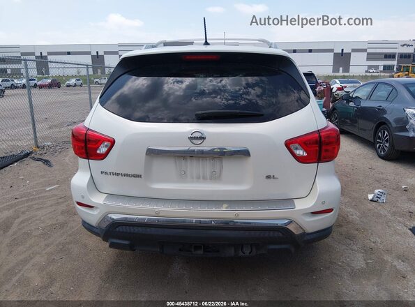 5N1DR2MNXHC695456 2017 NISSAN PATHFINDER White 