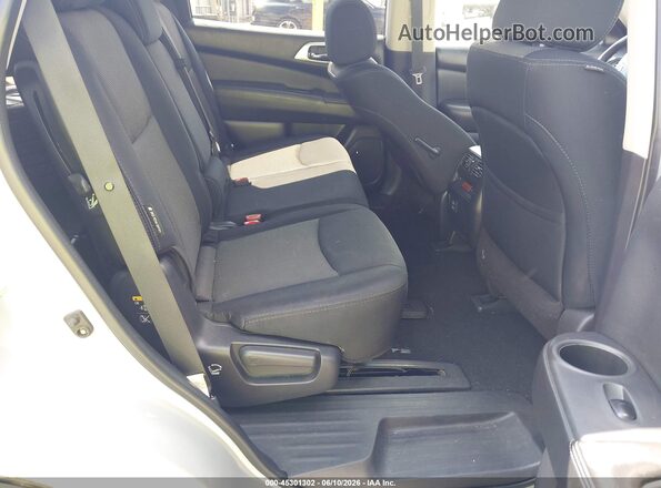 5N1DR2MNXJC625462 2018 NISSAN PATHFINDER Silver VIN კოდის სტიკერის ხედი