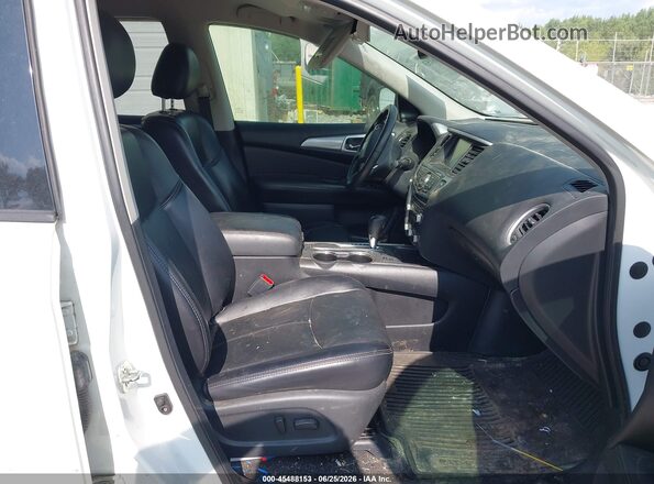 5N1DR2MNXKC615936 2019 NISSAN PATHFINDER White Front interior view