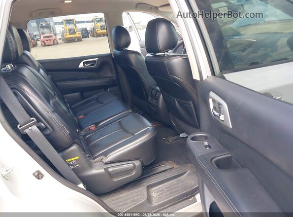 5N1DR2MNXKC633305 2019 NISSAN PATHFINDER Silver Widok naklejki z numerem VIN