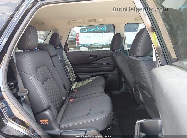 5N1DR3AC4RC300021 2024 NISSAN PATHFINDER Черный 
