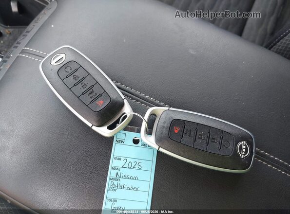 5N1DR3BC3SC292871 2025 NISSAN PATHFINDER Silver Widok deski rozdzielczej