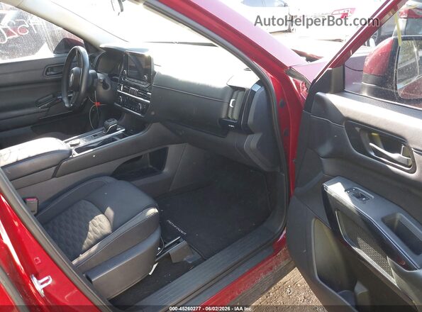 5N1DR3BC4PC228717 2023 NISSAN PATHFINDER Red Vista interior delantera
