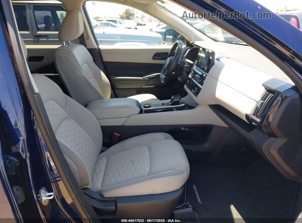 5N1DR3BC4PC258784 2023 NISSAN PATHFINDER Blue Front interior view