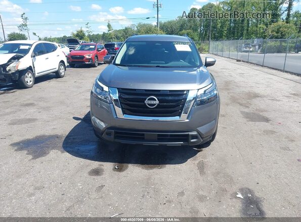 5N1DR3BC9SC293314 2025 NISSAN PATHFINDER Gray Vista interior trasera