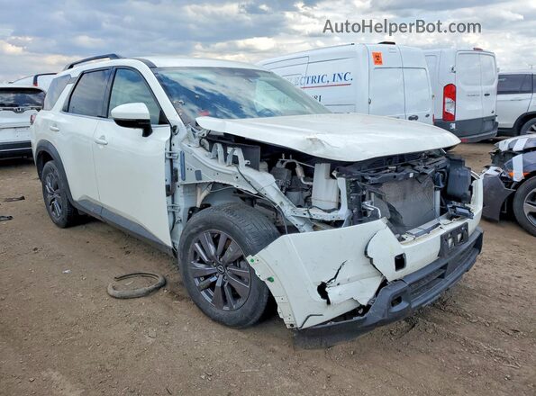 5N1DR3BCXNC228234 2022 NISSAN PATHFINDER White Front right