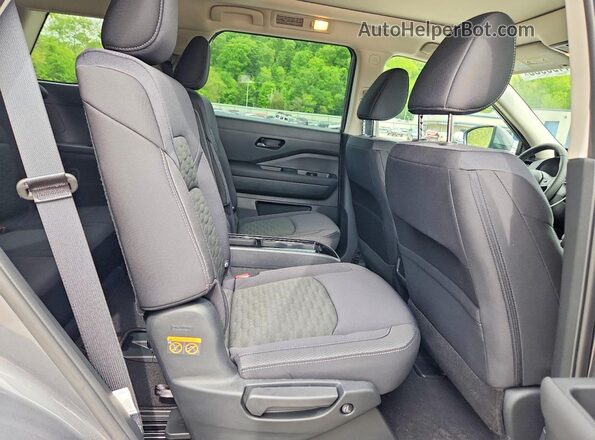 5N1DR3BD0SC310770 2025 NISSAN PATHFINDER Gray უკანა სალონის ხედი