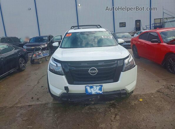 5N1DR3BD3PC264455 2023 NISSAN PATHFINDER White Դիմացի տեսք