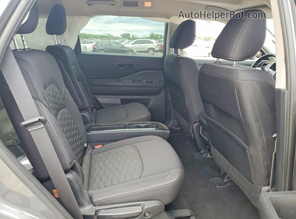 5N1DR3BD6SC252907 2025 NISSAN PATHFINDER Gray Rear seats view