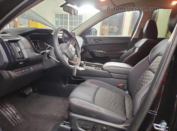 5N1DR3BE2TC244409 2026 NISSAN PATHFINDER Black 