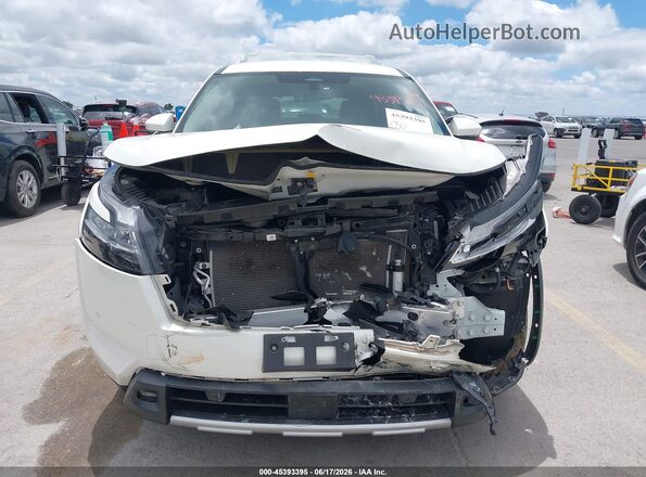 5N1DR3CA8PC231844 2023 NISSAN PATHFINDER White Vista interior trasera