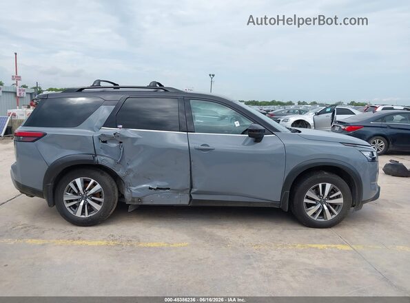 5N1DR3CA8PC276556 2023 NISSAN PATHFINDER Gray Սալոնի հետևի տեսք