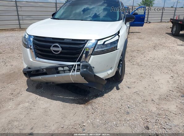 5N1DR3CC2RC295107 2024 NISSAN PATHFINDER White Front view
