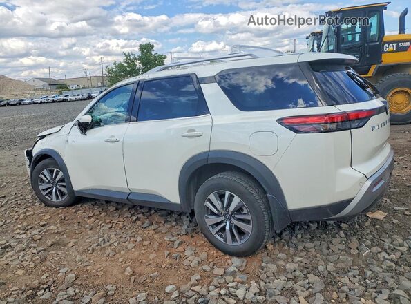 5N1DR3CC8RC312850 2024 NISSAN PATHFINDER White Trasero izquierdo