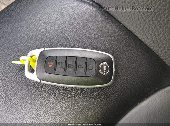 5N1DR3CC9RC256806 2024 NISSAN PATHFINDER White Vista del salpicadero