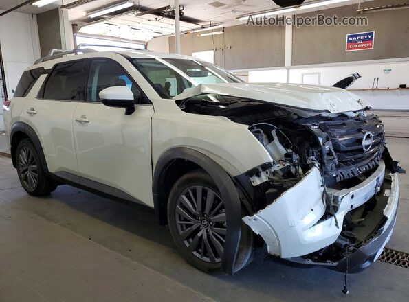 5N1DR3CD1PC214930 2023 NISSAN PATHFINDER White Przód prawy